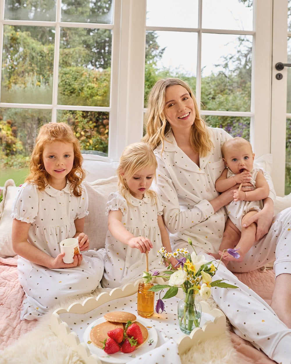 Annie Honeybee Nightgown - Child | Marie-Chantal